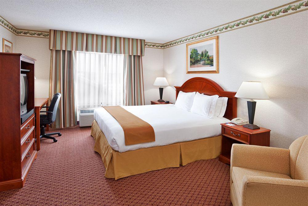 Holiday Inn Express & Suites - Sharon-Hermitage By Ihg West Middlesex Номер фото