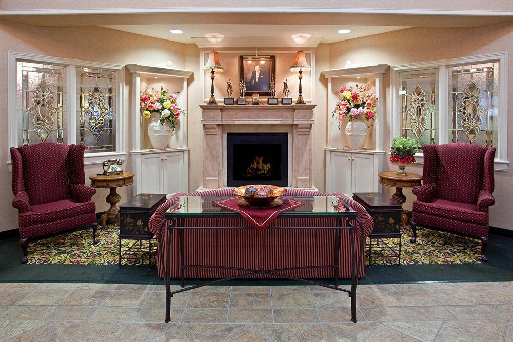 Holiday Inn Express & Suites - Sharon-Hermitage By Ihg West Middlesex Інтер'єр фото