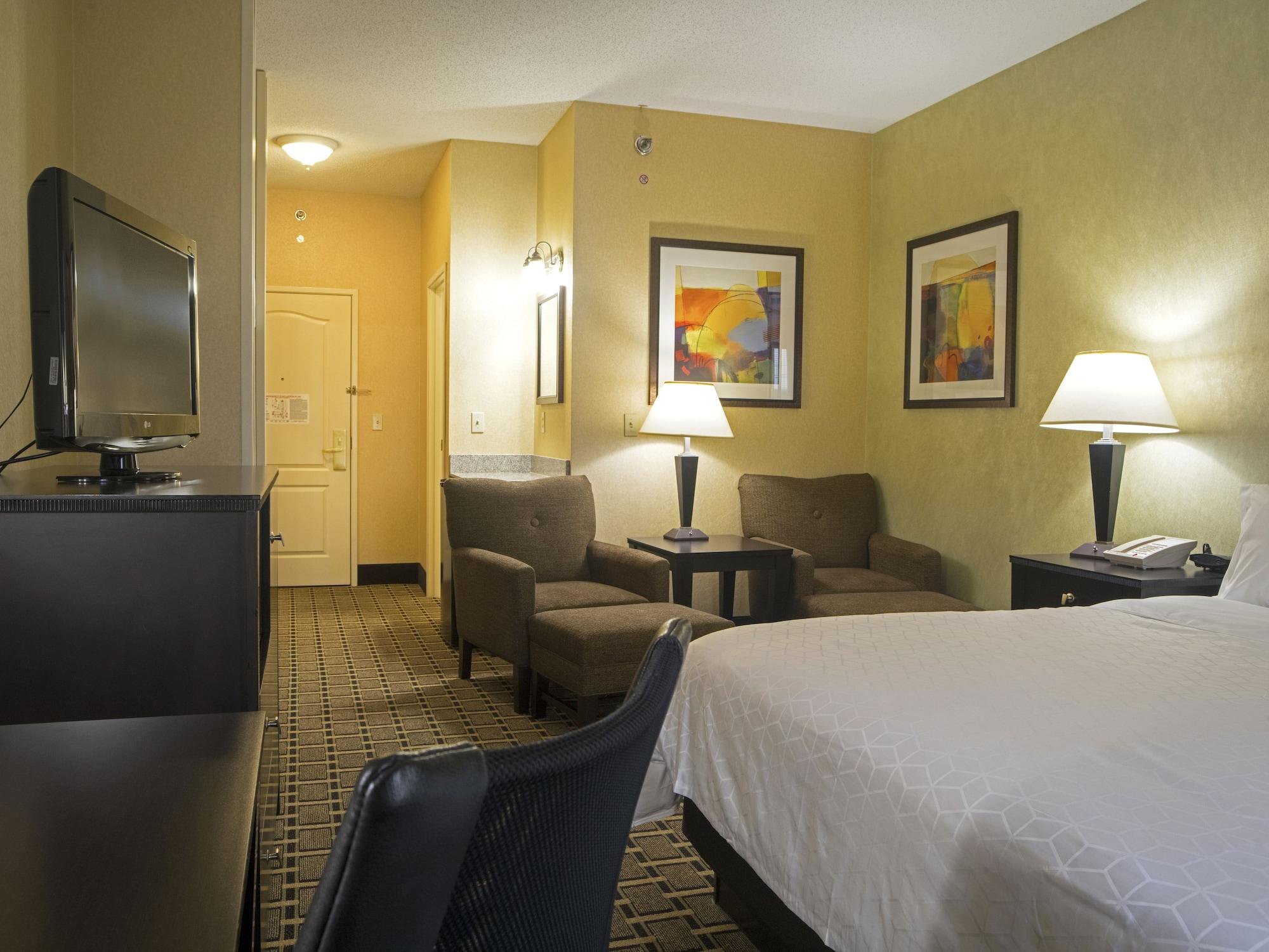 Holiday Inn Express & Suites - Sharon-Hermitage By Ihg West Middlesex Екстер'єр фото