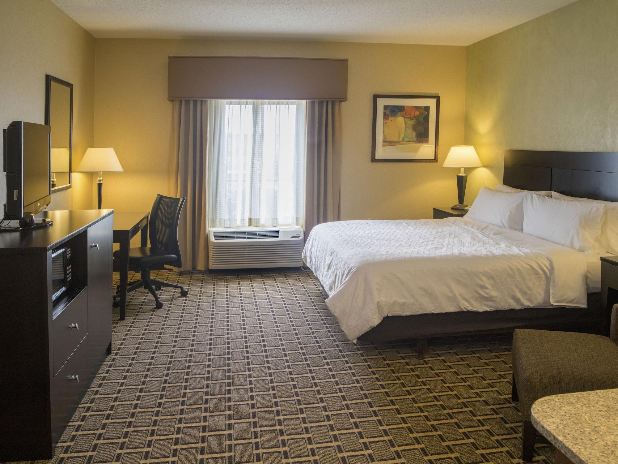 Holiday Inn Express & Suites - Sharon-Hermitage By Ihg West Middlesex Екстер'єр фото