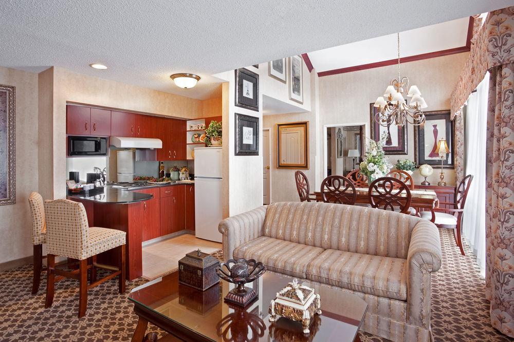 Holiday Inn Express & Suites - Sharon-Hermitage By Ihg West Middlesex Номер фото